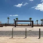 Chez Isa, Les Pieds Dans L'eau Valras-Plage